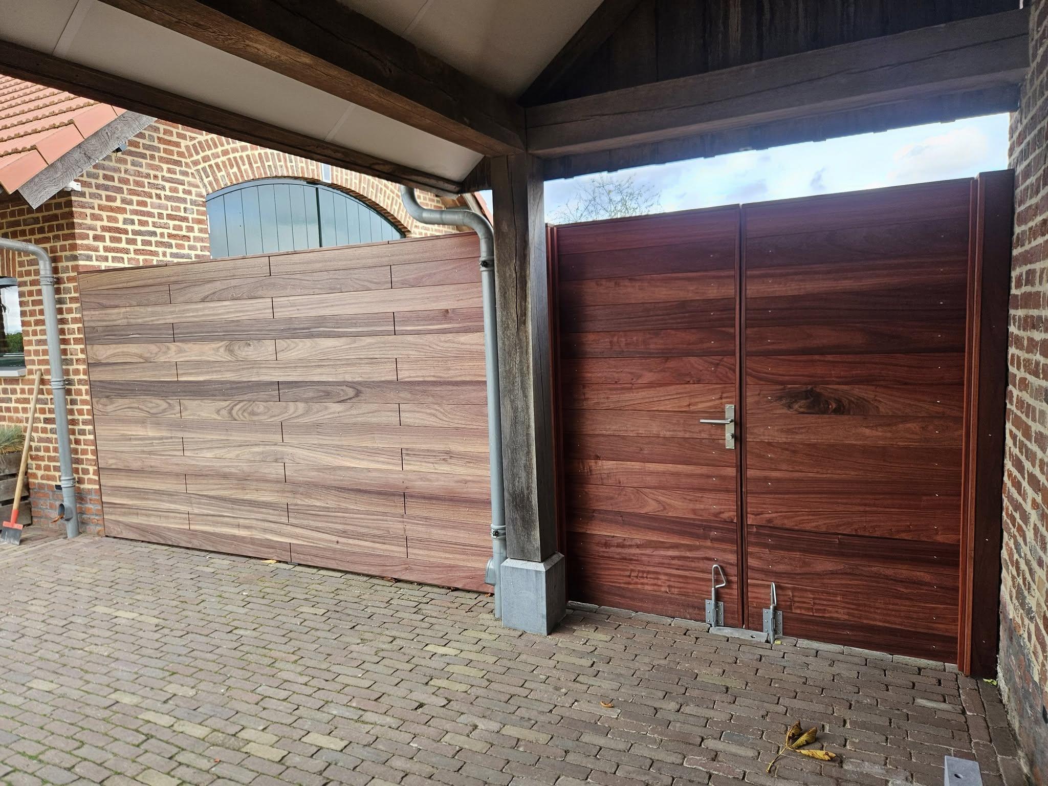 Hard Houten Schutting