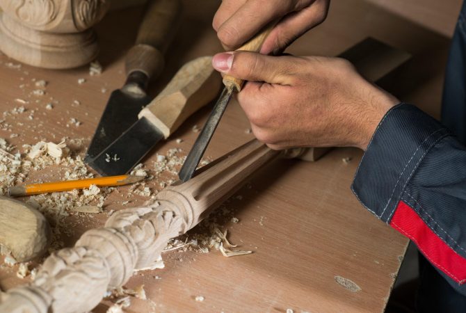 carpenter-at-work-3.jpg